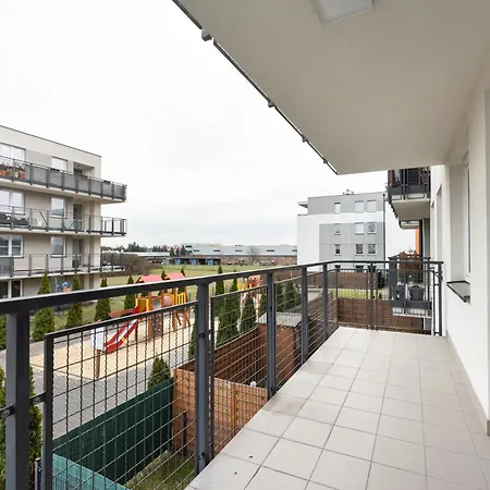 Daniszewska Cosy By Bookinghost *